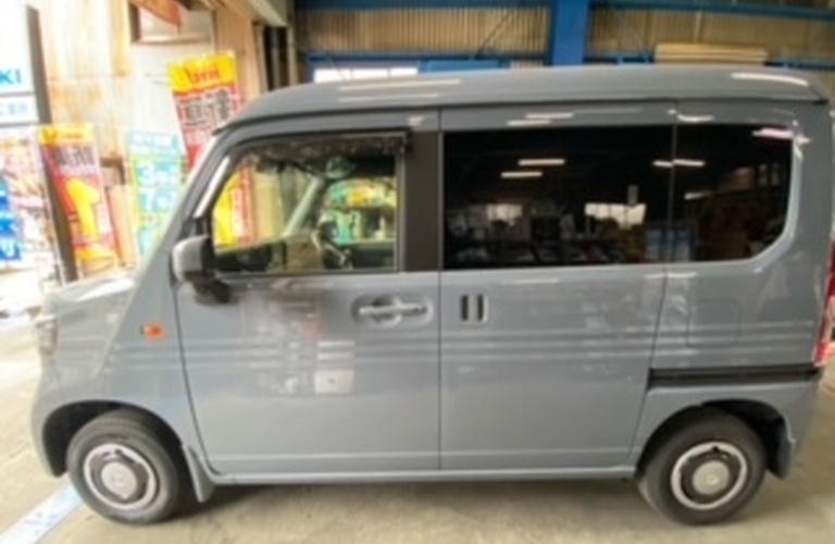 ホンダの新車N-VANにカーリースで乗れます。熱海にある山田自動車工業所です。